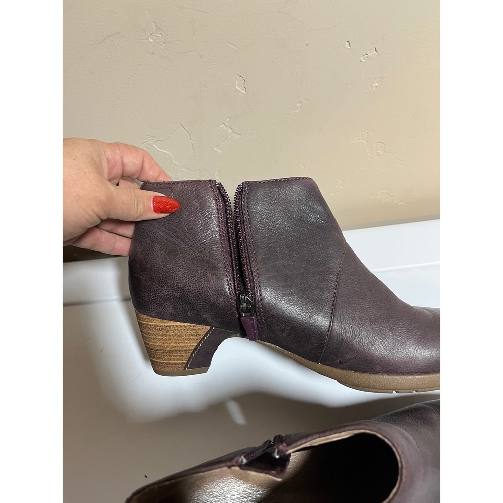 Dansko Burgundy Leather Ankle Boots Side Zip Buckle Heel Size 37 - Picture 4 of 7